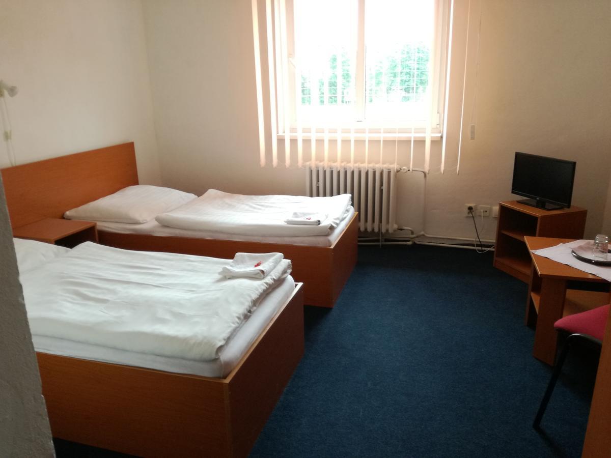Penzion Olympia** Banská Bystrica Exterior foto